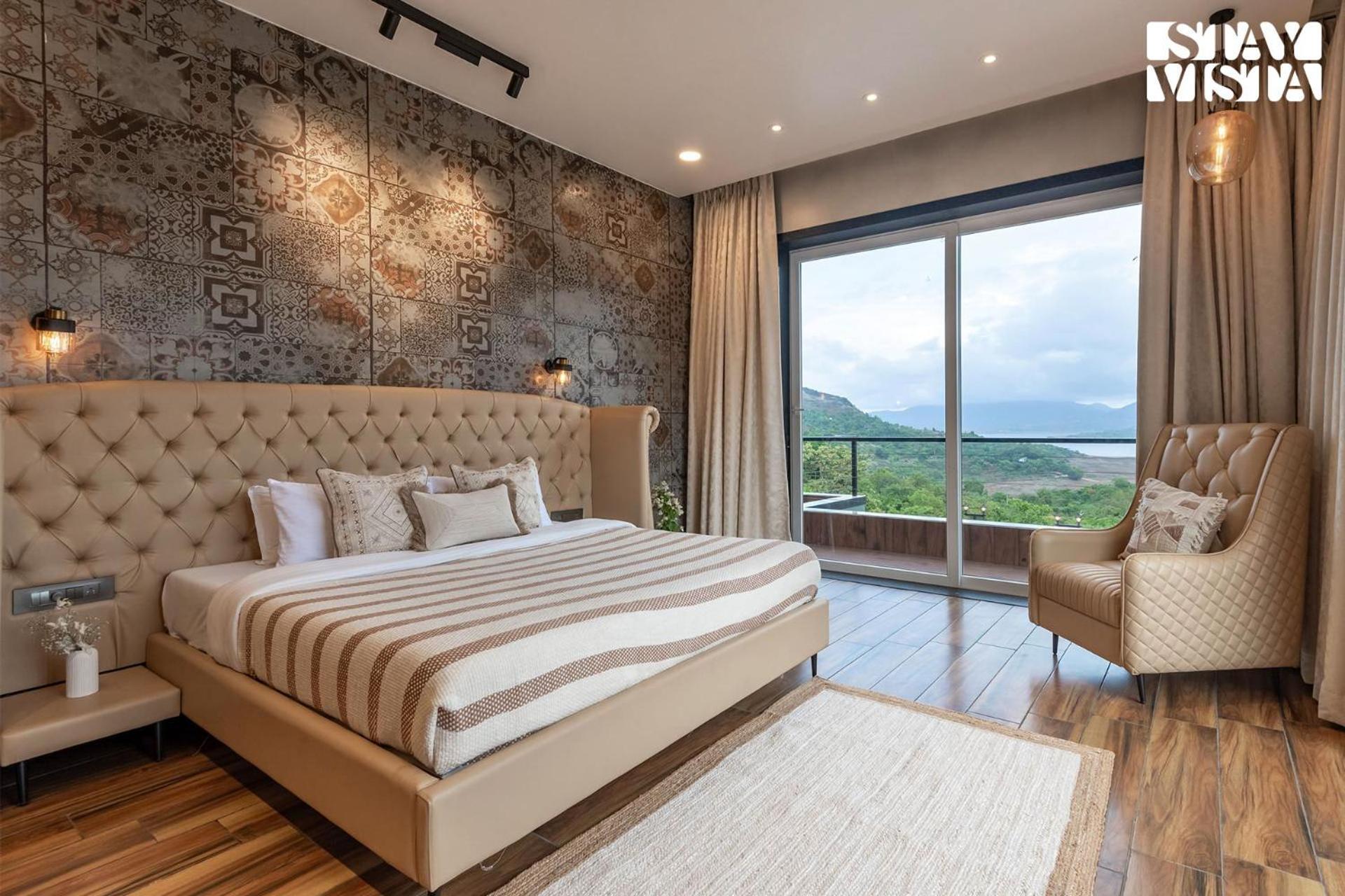 Stayvista At La Nirvana With Pool, Music Speaker & Indoor-Outdoor Game Lonavala Esterno foto