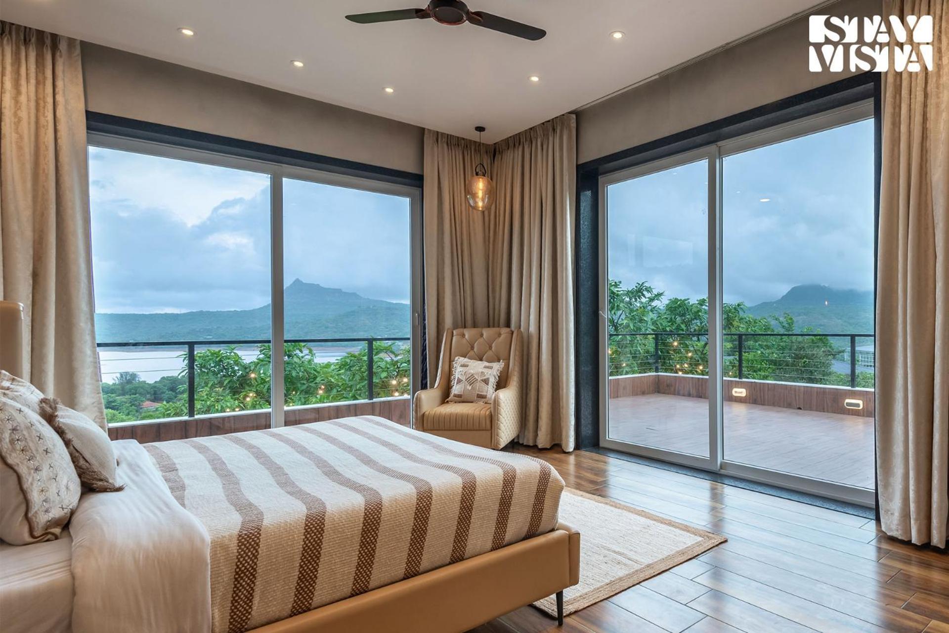 Stayvista At La Nirvana With Pool, Music Speaker & Indoor-Outdoor Game Lonavala Esterno foto